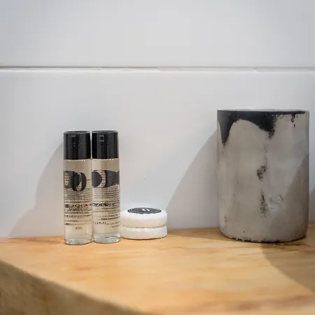 Market View Swidnicka 8b Properunit アパート